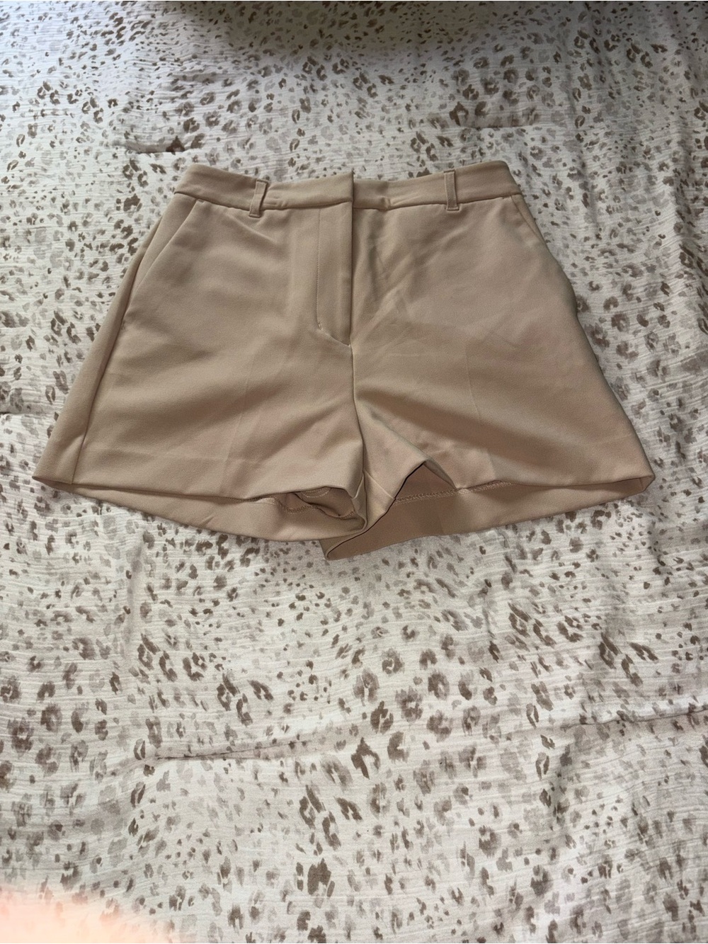 Express High-Waist Tailored Shorts in Beige
